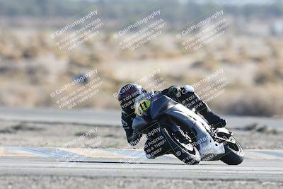 media/Dec-07-2025-CVMA (Sun) [[3e7d2de5dc]]/Race 12- Formula 40 MW and LW/